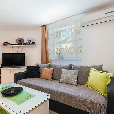Salak Apartment