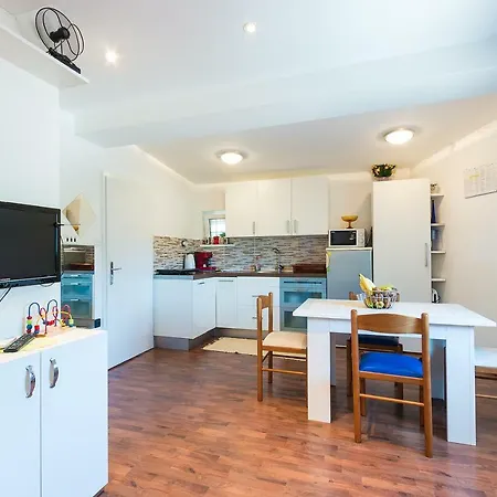 Salak Apartment