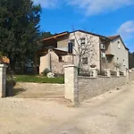 Salak Διαμέρισμα *