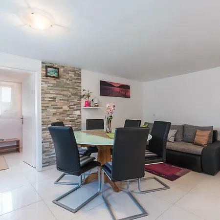 Salak Apartamento Pula